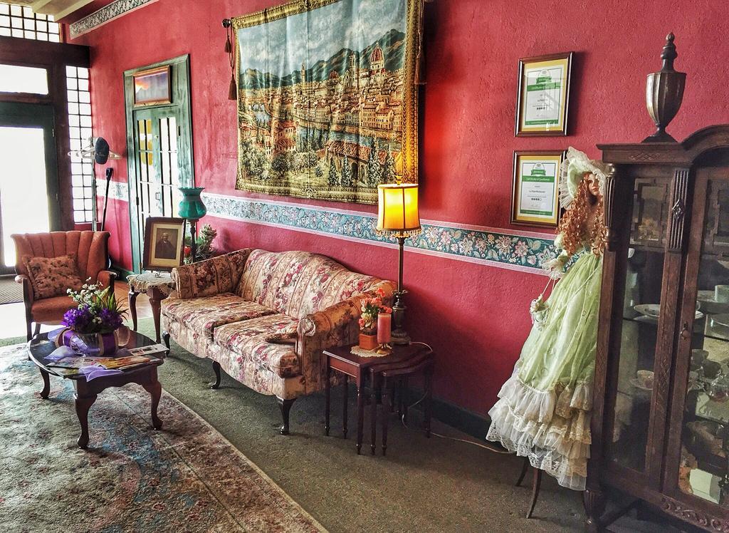 La Plaza Historic Hotel & Restaurant 월센버그 외부 사진